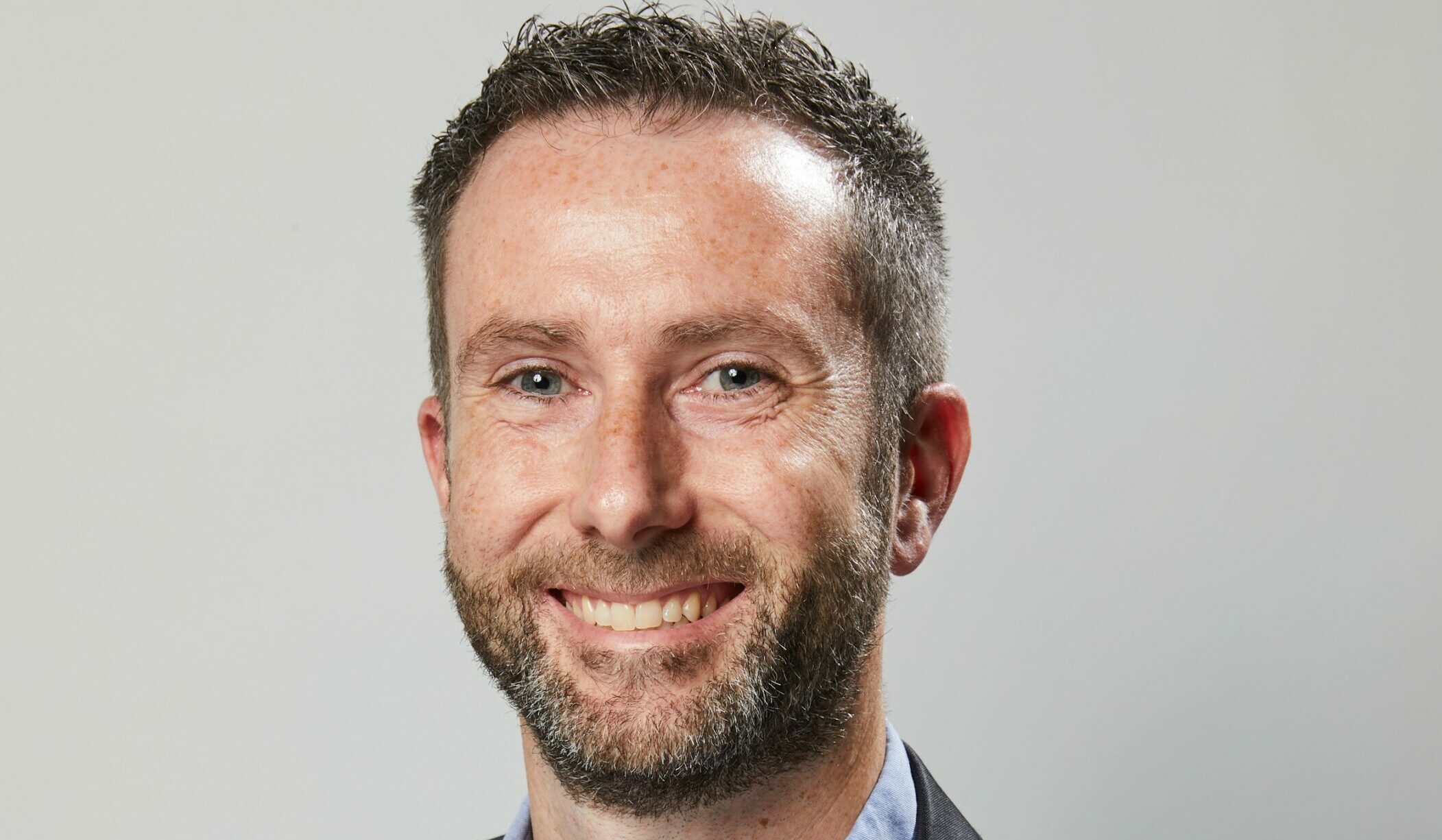 Lactalis-Portrait-3009204-043 (1) – Copie (1) Lactalis-Portrait-3009204-043 (1) - Copie (1)